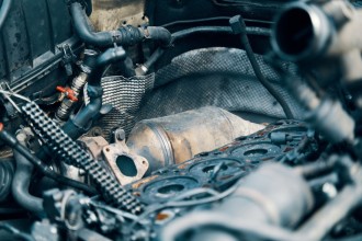 Understanding the Differences Between DPF Delete and Muffler Delete